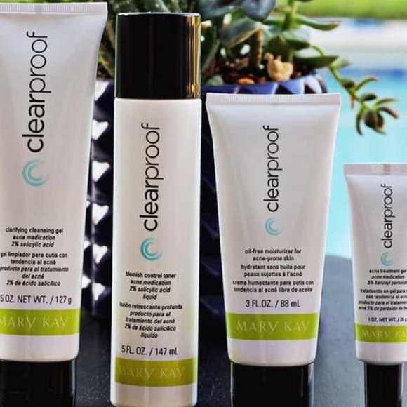 Clear proof for acne prone skin. - Picture 2 of 3